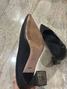 Classic Black Pointed Toe Heels