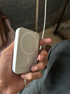 Apple Magsafe First Copy 5000 Mah Like OG