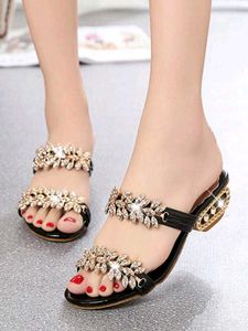 Rhinestone Low Heel Sandals😻