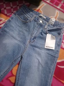 High Waisted Flare Jeans with white top