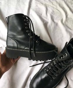 H&amp;M unisex chunky boots