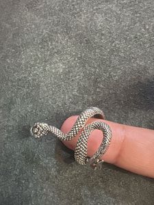 Unique Snake Design Ring