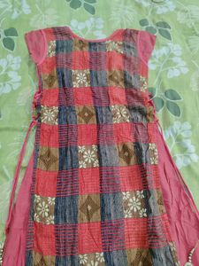 Elegant Women's Kurta - Casual &amp; Comfortable