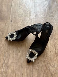 Elegant Black Slingback Heels with Crystal Embelli