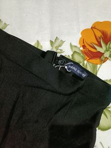 Solid Formal Pencil Skirt