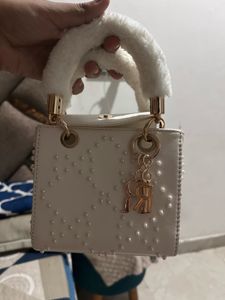 Chic White Pearl Embellished Handbag