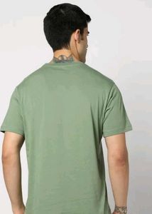 YOUSTA Men Typographic Print Regular Fit T-Shirt