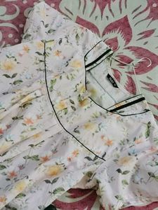 107.Floral Nightgown