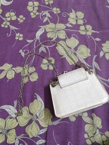 Chic Butterfly White Mini Bag