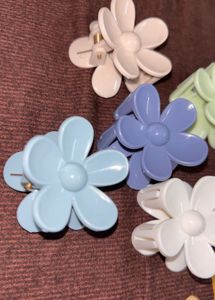 Cute Flower Hair Claw Clips Set