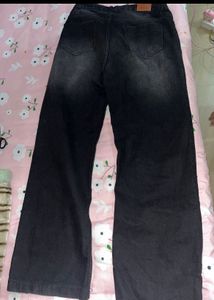 Stylish Black Wide-Leg Jeans