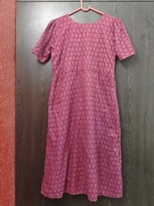 Elegant Embroidered Hakoba Kurta