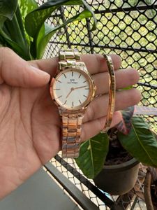 Daniel Wellington Rose Gold Watch