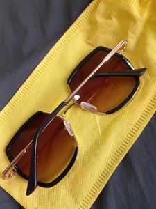 Chic Oversized Square Sunglasses