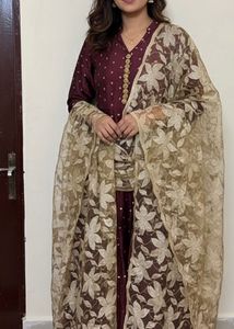 Elegant Maroon kurti with duppatta