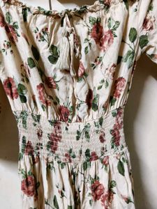 Chic Off-Shoulder Floral Mini Dress