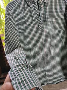 Preloved Shirt Size Upto 36 Bust