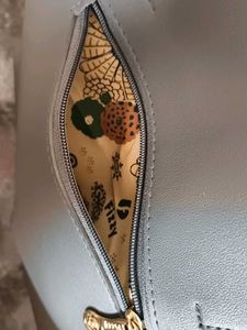 Elegant Gray handBag
