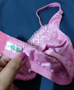 💥🆕️ Unused Satin Bra