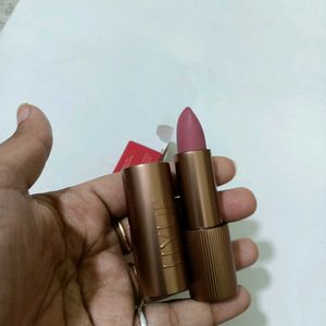 Beautiful Pink Matte Lipstick