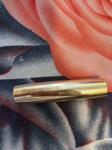 MARS &amp; Lakme Lipstick Duo