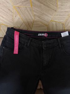 Black Skinny Fit Jeans comfortable material make u