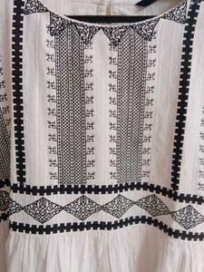 white dnmx kurta