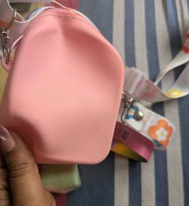 Frozen &amp; Pop-It Purse Combo