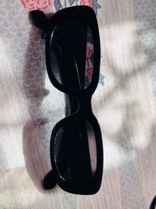 Black Cat Eye Sunglass🥸