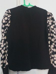 Floral print dress for women.