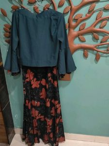 Elegant floral maxi dress with shrug