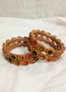 🆕 Fancy Bangle Set of 4, Size 2*8