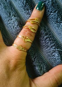 #Restocked#set of 4 Gold &amp; Diamond Rings+ 1 free