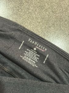 Comfortable Charcoal Grey Capri Leggings