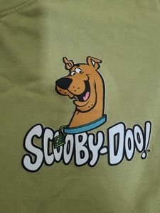 Scooby-Doo Graphic T-Shirt