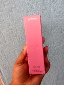 Oriflame Illuskin Glow Reflective Foundation