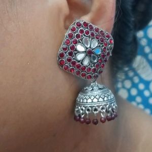🥰Beautiful trendy Silver oxidise jhumka Earring w