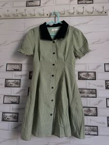 Chic Green Checkered Dress