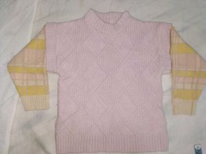 Pastel Lilac Diamond Knit Sweater 💜