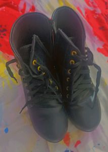 Black Boots Women