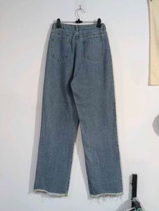 BB World Free Human Print Jeans