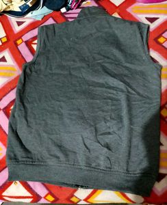 Sleeveless Gray Zip-Up Jacket