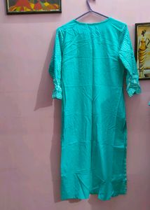 V Neck Printed Kurti With Pocket