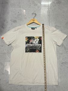 New Balance Classy Graphic Tshirt