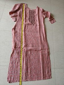 Embroidered Pink Kurta