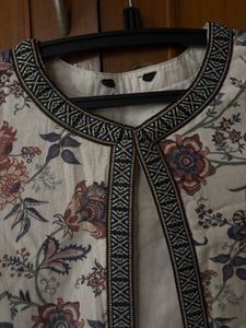 Beautiful Floral Ethnic Jacket