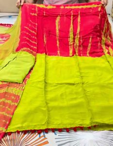 Vibrant red &amp; Lime Kurta Set