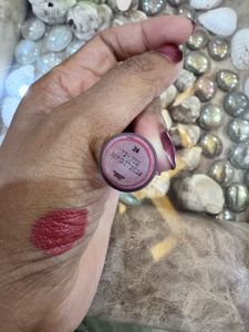 Matte Lipstick Swatch