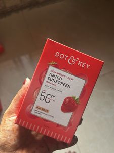 DOT &amp; KEY Tinted Sunscreen SPF 50