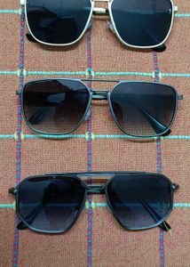 Stylish Aviator Sunglasses pair of 3
